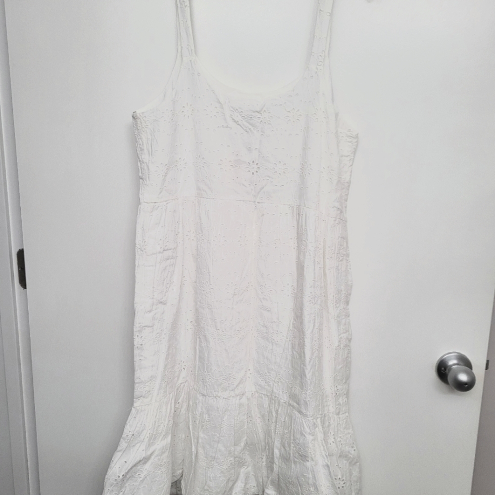 Lucky Brand White Eyelet Midi Dress Size M, NWT